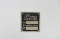 PORSCHE: A group of original Porsche badges - 4