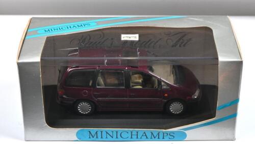 FORD: A MINICHAMPS 1:43 scale&nbsp;1995 Ford Galaxy in purple&nbsp;metalic&nbsp;colour