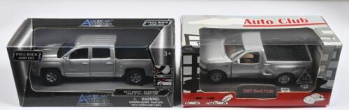 FORD/CHEVY: Two 1:43 scale American Pick Up trucks
