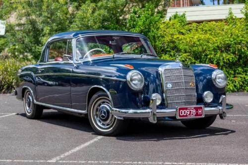 1960 Mercedes Benz 220SE coupe - One of aprox. 48 of 470 produced in right hand drive