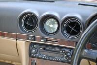 1986 Mercedes-Benz 560SL roadster with hardtop - Exceptionally original example - 40
