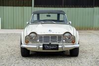 1962 Triumph TR4 Roadster - 15