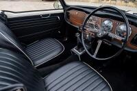 1962 Triumph TR4 Roadster - 9