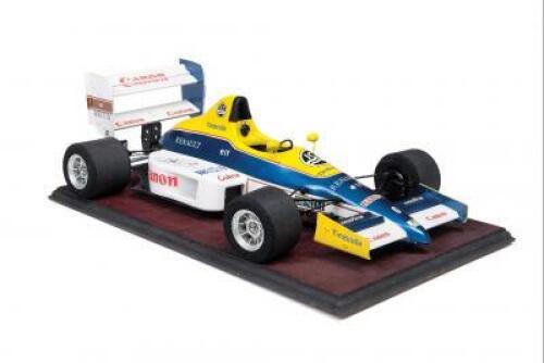 RICCARDO PATRESE: A scratch-built model of Patrese's c1989 F1 Williams Renault FW12 (signed driver)