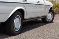 1984 Mercedes Benz 300D - One owner gem - 24