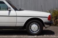 1984 Mercedes Benz 300D - One owner gem - 28