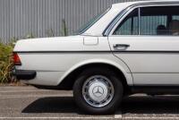 1984 Mercedes Benz 300D - One owner gem - 32