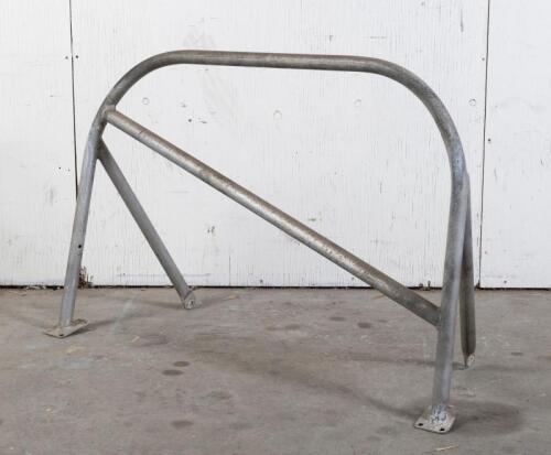 ROLL CAGE: A roll cage suited to Porsche 911, believed to be removed from John Harveys TAA Porsche 911.