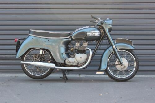 1961 TRIUMPH TWENTY-ONE 350cc MOTORCYCLE