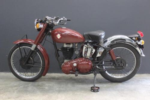 1955 BSA C11 250cc MOTORCYCLE