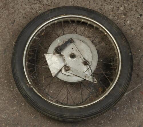 Wheel: A 21inch single&nbsp;lever front wheel