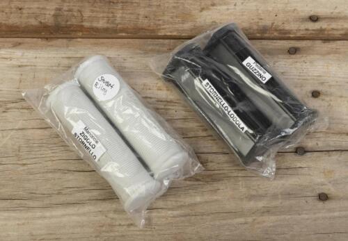 MOTO GUZZI: Two sets of aftermarket Moto-Guzzi Stornello bunting knobs and Guzzino foot rest knobs