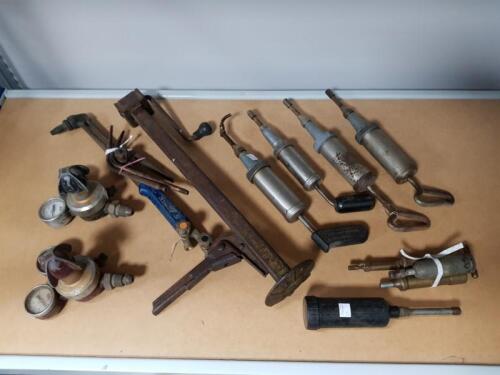 GREASE GUNS: A collection&nbsp;of grease guns, welding attachments and jack.&nbsp;