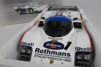 PORSCHE: 1:18 Spark 962 C model car - 4
