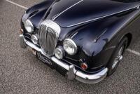 1964 Daimler 2.5 V8 saloon - 10