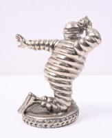 BIBENDUM: An attractive solid metal figure of an early knelling Bibendum figure, nice detail, circa 1980s/1990s, 11.5cm high - 4