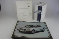 BMW: Three BMW collectables