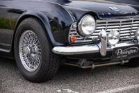 1963 Triumph TR4 Roadster - 2