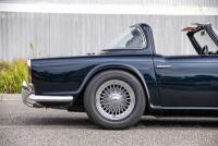 1963 Triumph TR4 Roadster - 26