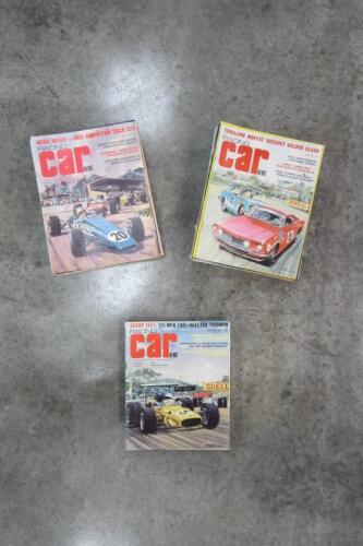 RACING CAR NEWS: A large quantity of 'Racing Car News' magazines.