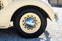 1936 Chrysler Airstream Deluxe 8 Sedan - NO RESERVE - 23