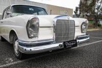 1965 Mercedes Benz 230S Sedan - 40