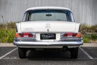 1965 Mercedes Benz 230S Sedan - 56