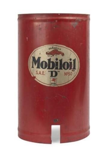 MOBILOIL "D": A Mobiloil "D"&nbsp;60 litre oil drum branded cover, (55cm high x 35cm wide)