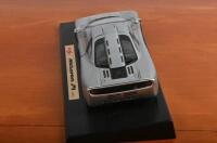McLAREN F1: A 1:18 scale McLaren F1 by Maisto - 4