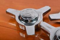 FERRARI 275: Four original Ferrari 275 GTB wheel spinners - 3
