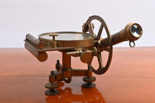 THEODOLITE: A fine brass 19th century Dutch theodolite by 'P J KIPP & Zonen'