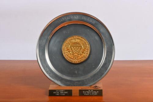 TARGA TASMANIA: A TARGA TASMANIA 'CATEGORY AWARD' Kirra pewter trophy plate as awarded for 'CATEGORY 1 VINTAGE 1900-1930 FIRST PLACE' during the 1995 TARGA TASMANIA