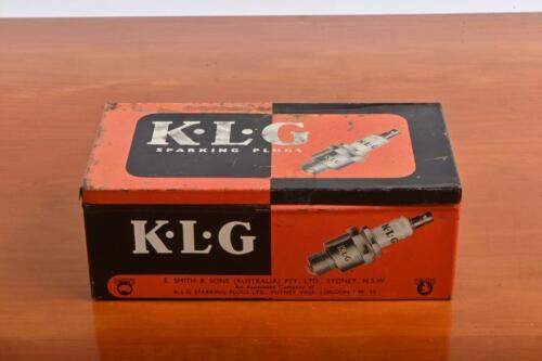 K.L.G: A K.L.G Sparking Plugs (F70) tin