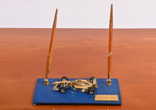 ROTHMANS: A Rothmans Williams RENAULT pen desk set