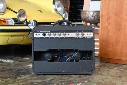 AMP: A circa 1960's Burns London ORBIT TWO ALL TRANSISTOR amp