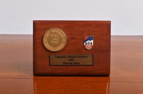 HISTORIC SANDOWN: A Tattersall's Historic Sandown 2002 'First in Class' winners plaque for victory in 'P Q & R SPORTS & RACING, CLASS GROUP Q SPORTS OVER 1600'