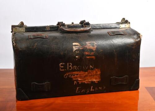 TRAVEL CASE: An antique black leather doctor style travel case