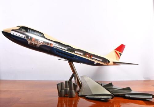 BOAC AGENTS MODEL: An early plastic model of a Boeing 747. Travel Agent model