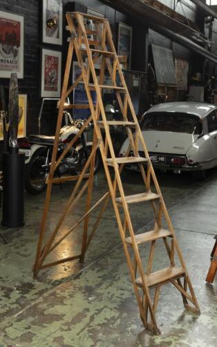 LADDER: A circa 1930's/1940's English vintage Woodware A1 Stepladder. Measures 202cm when fully erect