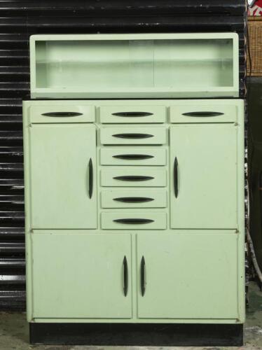 SURGEONS CABINET: A circa 1950's/1960's green metal surgeons compartment storage cabinet