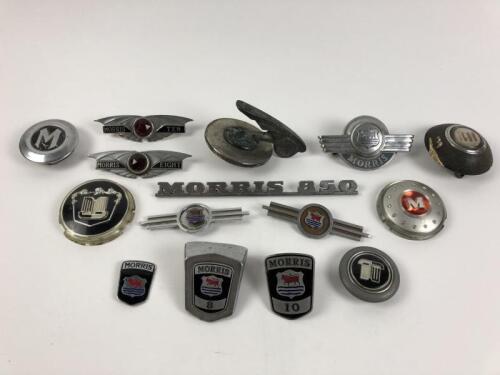 MORRIS: A collection of Morris car badges