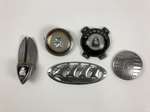 PLYMOUTH: Five Plymouth car badges