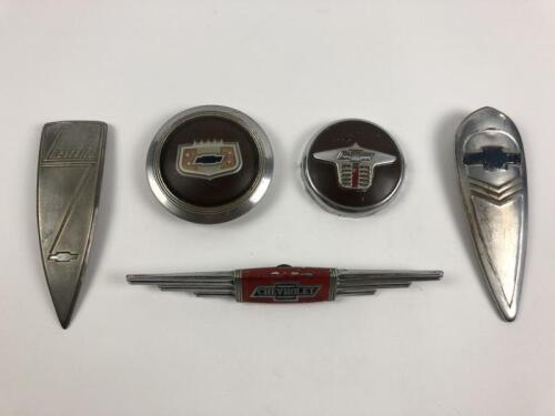 CHEVROLET: Five Chevrolet badges