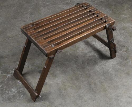 BOOKIES STOOL: A nicely constructed circa 1940s/1950s flat folding stool/table