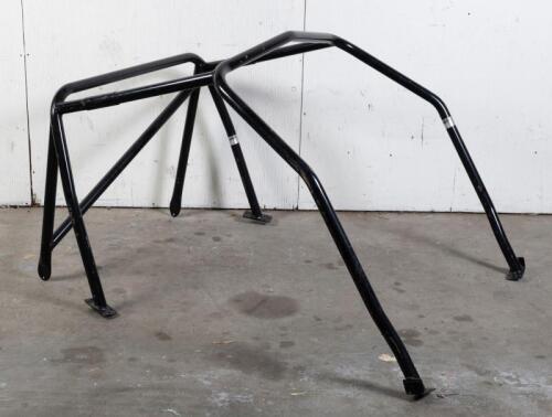 PORSCHE 993: A two piece roll cage for a Porsche 993 RS CS made by Winfried Matter GmbH Germany