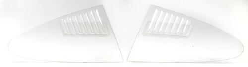 911 R: A pair of Porsche 911 R lightweight acrylic rear quarter windows