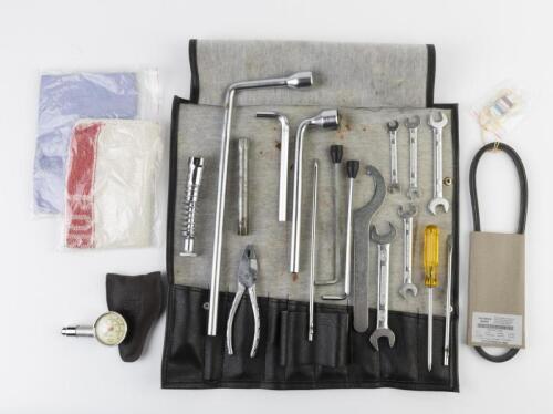 911: A complete 911 tool kit with all accessories. Porsche Tyre Pressure Gauge
