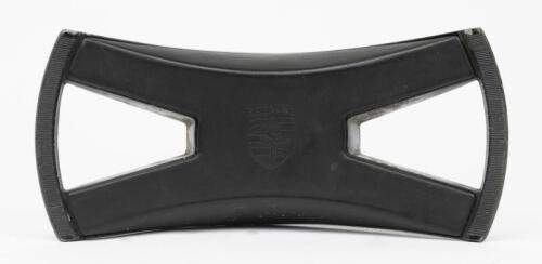 911: An early Porsche 911 steering wheel butterfly horn button
