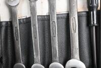 JAGUAR: An original and complete JAGUAR XK 150 tool roll - 6