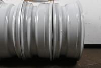 MINILITES: A set of five unused 15"x6 Minilites, with five Minilite branded centrecaps and set of threaded lugnuts. '5345' stamped into inside rear of each wheel. PCD 110mm (Updated Listing) - 6